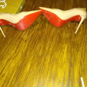 Christian Louboutin Anjali Pumps